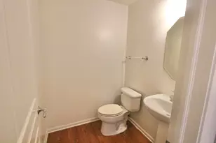 2711 Neubauer Circle, Lindenhurst, IL 60046 - Photo 12