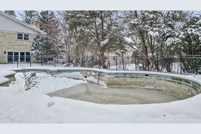 274 Timber View Drive, Oak Brook, IL 60523 - Photo 48