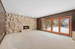 274 Timber View Dr, Oak Brook, IL 60523 - Photo 16