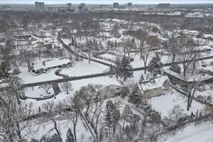 274 Timber View Dr, Oak Brook, IL 60523 - Photo 56