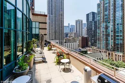 100 E Huron Street #4601, Chicago, IL 60611 - Photo 28