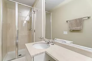 310 N Clinton St, Chicago, IL 60661 - Photo 6