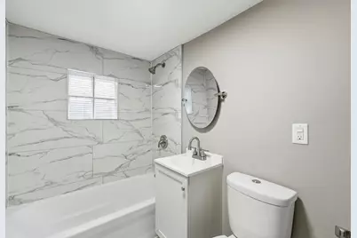 1217 N Harding Avenue, Chicago, IL 60651 - Photo 26