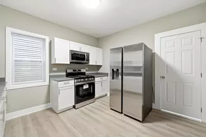 1217 N Harding Avenue, Chicago, IL 60651 - Photo 10