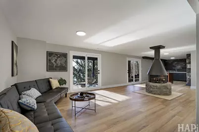 218 N Shore Drive, Oakwood Hills, IL 60013 - Photo 6
