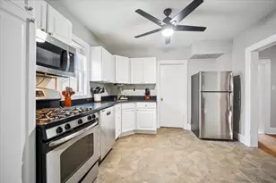 128 N Hadsall Street N, Genoa, IL 60135 - Photo 6