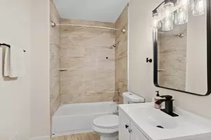 515 George Ave, Waukegan, IL 60085 - Photo 8