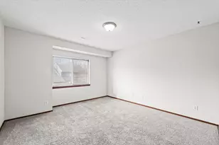 2555 Clayton Blvd, Champaign, IL 61822 - Photo 20