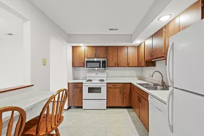 2555 Clayton Boulevard #2555, Champaign, IL 61822 - Photo 10