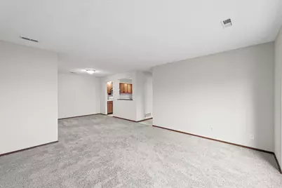 2555 Clayton Boulevard #2555, Champaign, IL 61822 - Photo 4