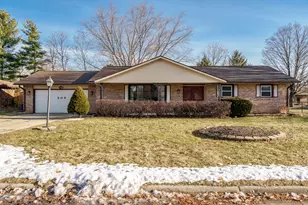 309 Whittemore Dr, South Beloit, IL 61080 - Photo 2