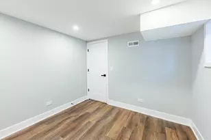 6210 S Keeler Ave, Chicago, IL 60629 - Photo 24