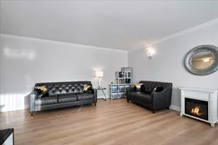 6833 N Kedzie Ave, Chicago, IL 60645 - Photo 6