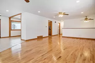 8611 Huber Rd, Belvidere, IL 61008 - Photo 26