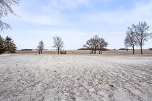 8611 Huber Rd, Belvidere, IL 61008 - Photo 20