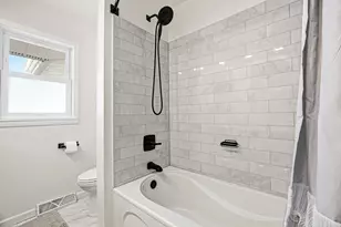 126 Shirley Ave, Rochelle, IL 61068 - Photo 38