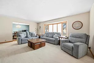 126 Shirley Ave, Rochelle, IL 61068 - Photo 8