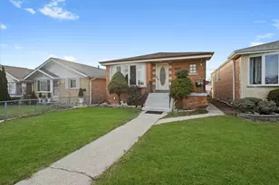 7726 Neenah Ave, Burbank, IL 60459 - Photo 2