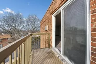 1880 Bonnie Ln, Hoffman Estates, IL 60169 - Photo 16