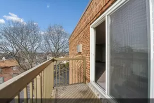 1880 Bonnie Ln, Hoffman Estates, IL 60169 - Photo 20