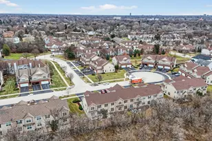 334 Buckingham Ct, Lombard, IL 60148 - Photo 36