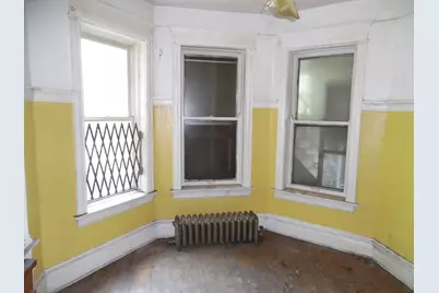 6347 S Eberhart Avenue, Chicago, IL 60637 - Photo 18