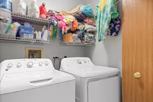 1115 Apple Hill Ct, Elgin, IL 60120 - Photo 12