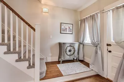 4633 W Grace Street, Chicago, IL 60641 - Photo 4