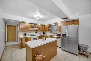 15817 Union Ave, Harvey, IL 60426 - Photo 10