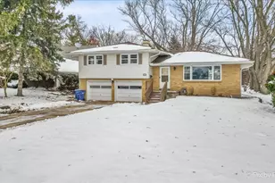 612 Russell Rd, Dekalb, IL 60115 - Photo 42