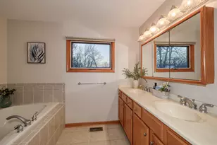 [Address not provided], Elburn, IL 60119 - Photo 24