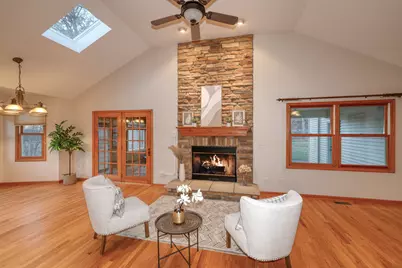 [Address not provided], Elburn, IL 60119 - Photo 4