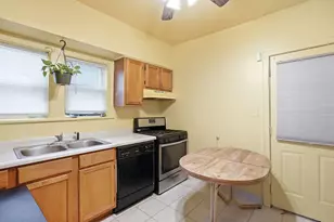 617 23rd Ave, Bellwood, IL 60104 - Photo 6