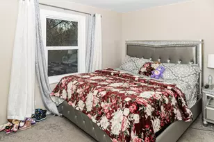 3690 School Dr, Country Club Hills, IL 60478 - Photo 8