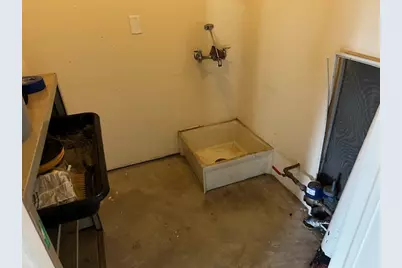 311 S Staley Road #e, Champaign, IL 61822 - Photo 4