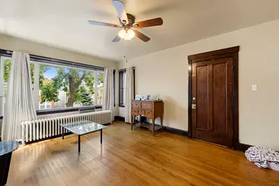 5121 W Henderson Avenue, Chicago, IL 60641 - Photo 2