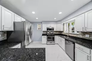 4024 W 106th St, Oak Lawn, IL 60453 - Photo 10