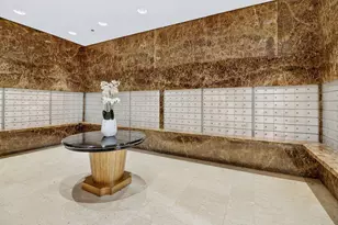 10 E Ontario St, Chicago, IL 60611 - Photo 6