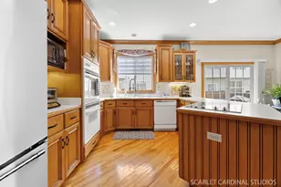 755 Prescott Ct, Naperville, IL 60563 - Photo 8