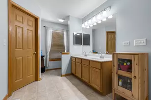 509 Lynnann Ct, Marengo, IL 60152 - Photo 16