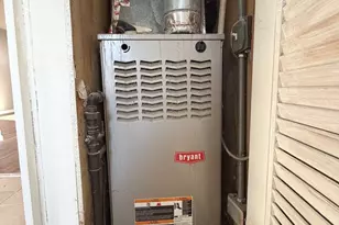 38 N Rebecca St, Glenwood, IL 60425 - Photo 14