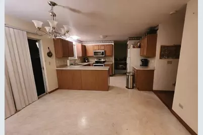 1819 Lake Shore Drive, Romeoville, IL 60446 - Photo 2