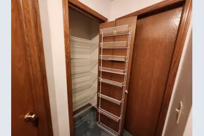 1819 Lake Shore Drive, Romeoville, IL 60446 - Photo 4