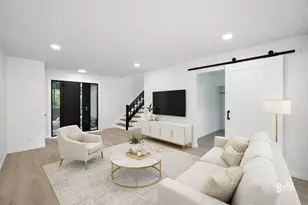 318 Exmoor Dr, Streamwood, IL 60107 - Photo 2