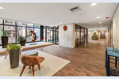 5445 N Sheridan Road #2815, Chicago, IL 60640 - Photo 4