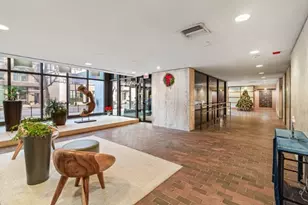 5445 N Sheridan Rd, Chicago, IL 60640 - Photo 4