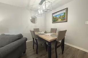 1313 S Rebecca Rd, Lombard, IL 60148 - Photo 6