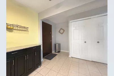 1313 S Rebecca Road #118, Lombard, IL 60148 - Photo 10