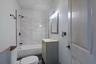 1002 E 76th St, Chicago, IL 60619 - Photo 16