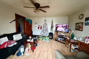 312 N Main St, Harrisburg, IL 62946 - Photo 36